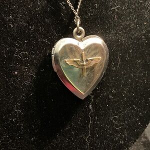 Vintage WW II Army Air Corps sweetheart locket with chain